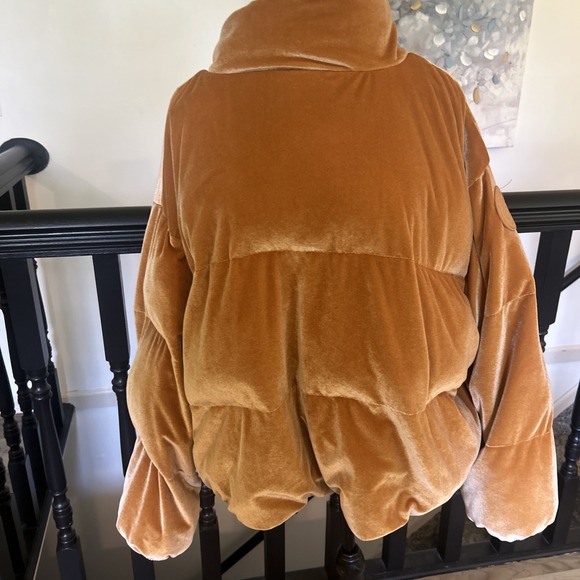 Fabletics Wander Velour Cropped Puffer‎ Sz 2XL - Picture 3 of 7